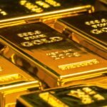Gold vs equity allocation comparison for Indian investor portfolio