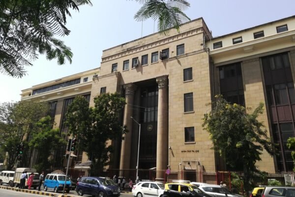 RBI FCNR inflows rupee: Reserve Bank of India building facade in Mumbai