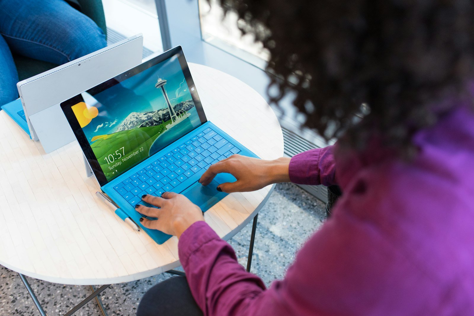 cloud computing basics: illustrative knowledge photograph