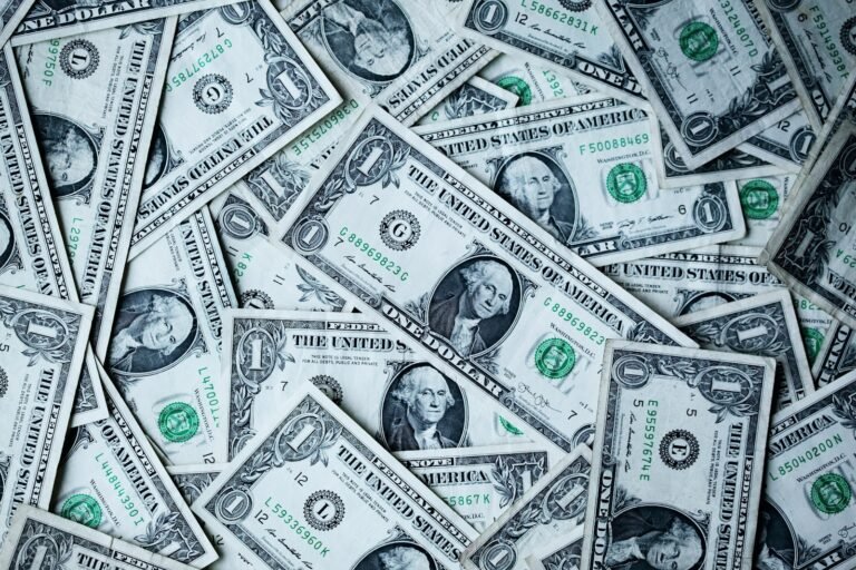 Debt Funds vs Equity Funds Explained for Indian Investors